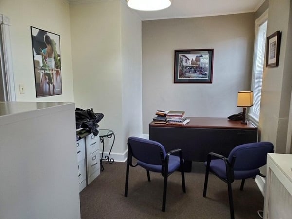 Photo gallery image