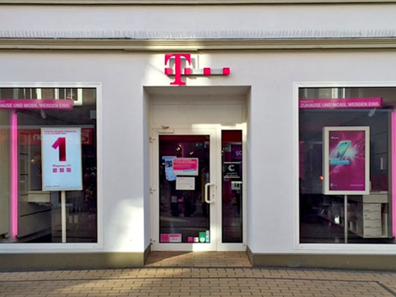 Store photo