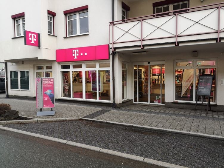 Store photo