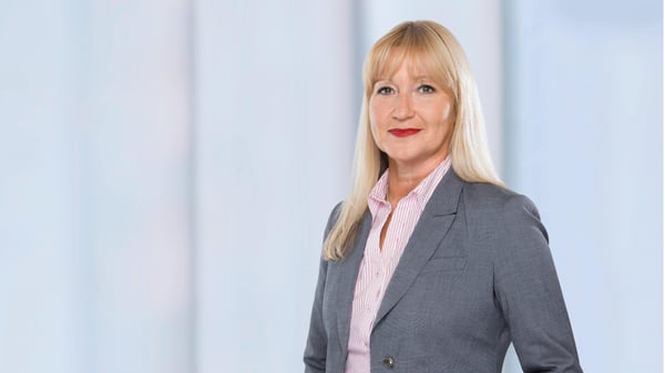 Jasmin Fränzi Burghardt. Ihre Ansprechpartnerin für die Barmenia Versicherung in Essen.