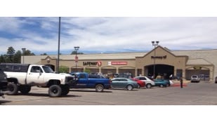 Safeway Store Front Picture at 900 W Deuce Of Clubs in Show Low AZ
