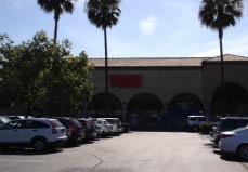Vons Store Front Picture at 6951 El Camino Real in Carlsbad CA