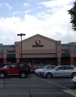 Safeway Store Front Picture at 2304 Hunter's Woods Plaza in Reston VA