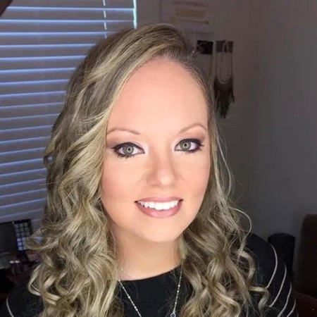 Allstate Insurance Agent Elizabeth Clark