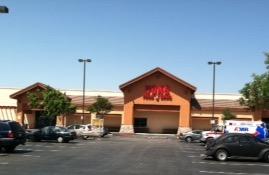 Vons Store Front Picture at 7390 Cherry Ave in Fontana CA