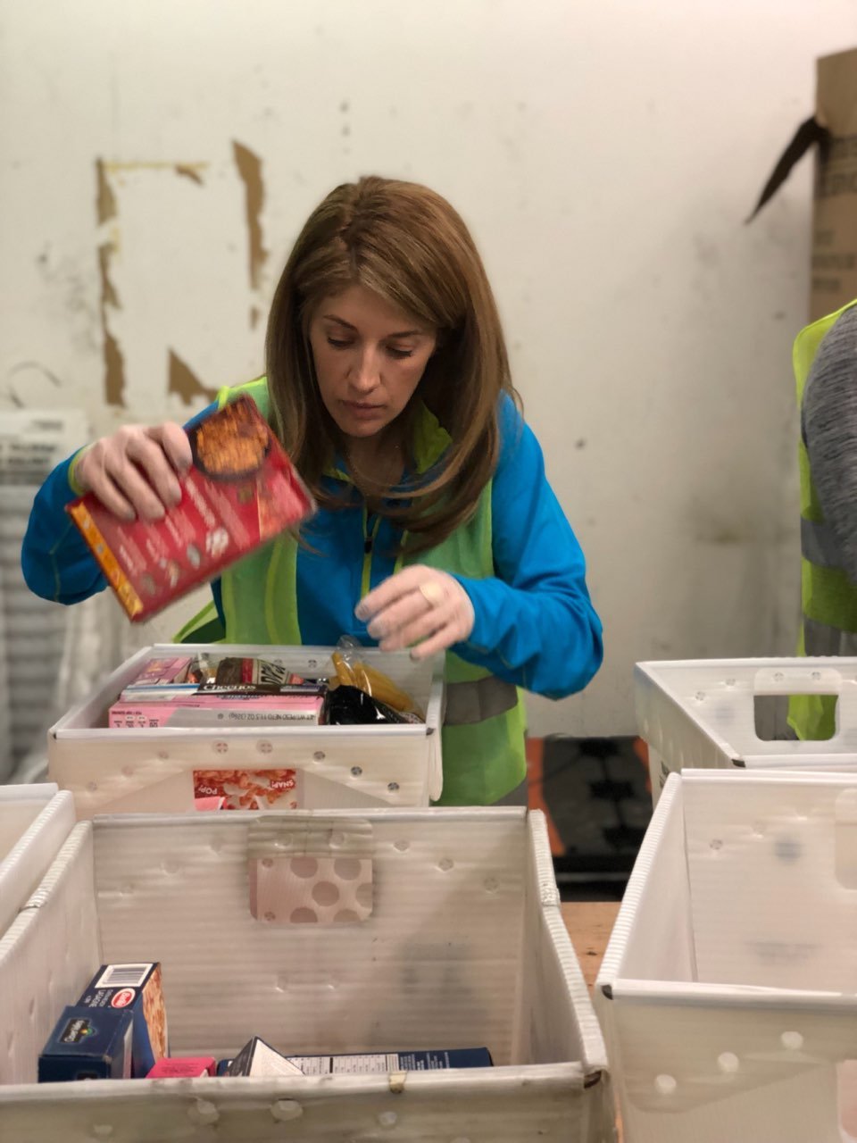 Volunteering with Island Harvest Food Bank