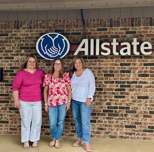 TA Hale Agency Staff- Emily Poole, Mindi Holland, Julie Neff