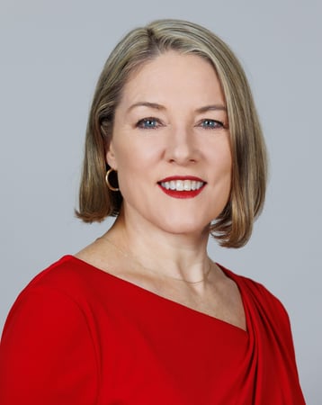 Photo of Robyn Meredith