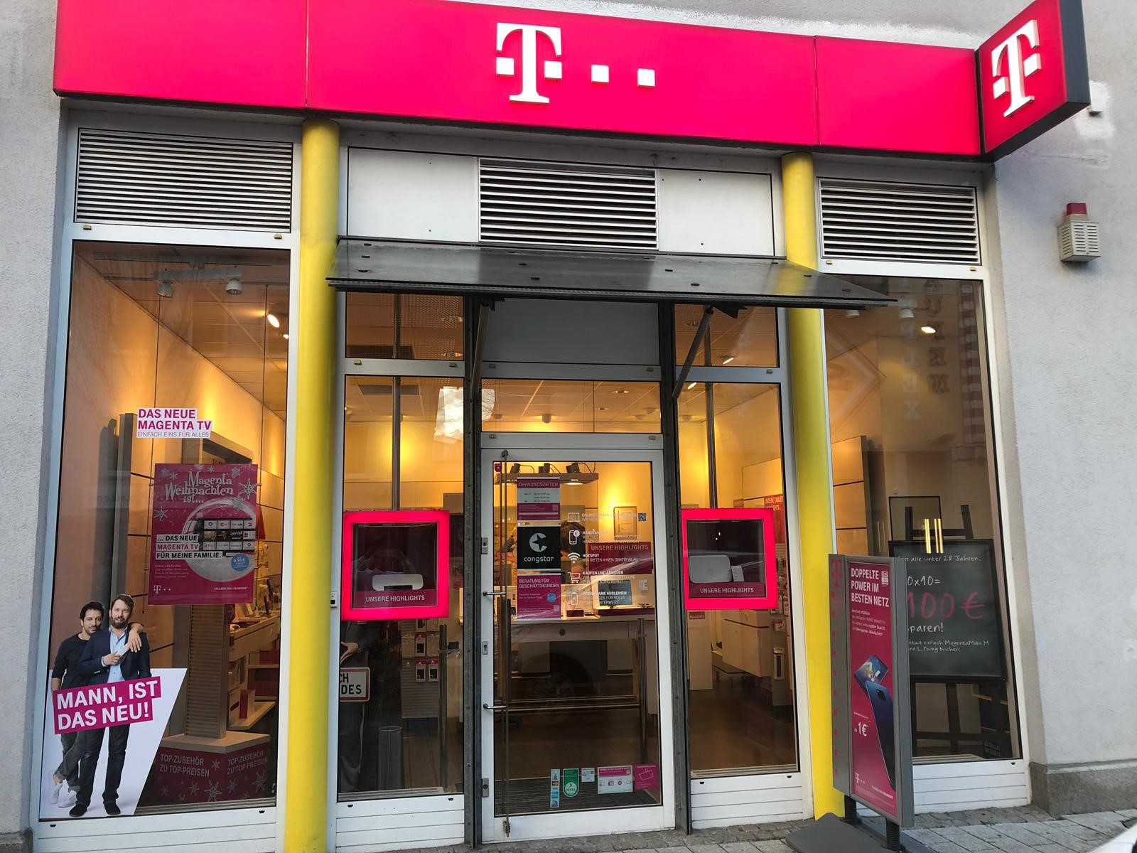 Store photo