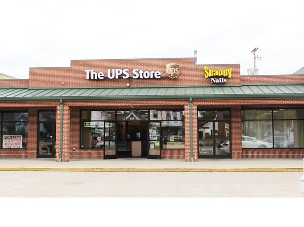 Facade of The UPS Store Portsmouth Square