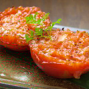 丸ごとトマトの炉端焼
