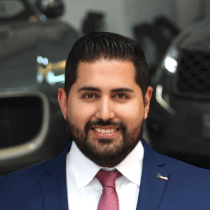 Carlos A Cardenas Gil's headshot