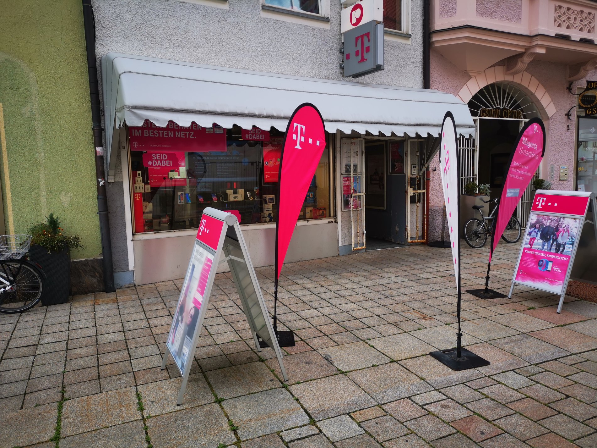 Store photo