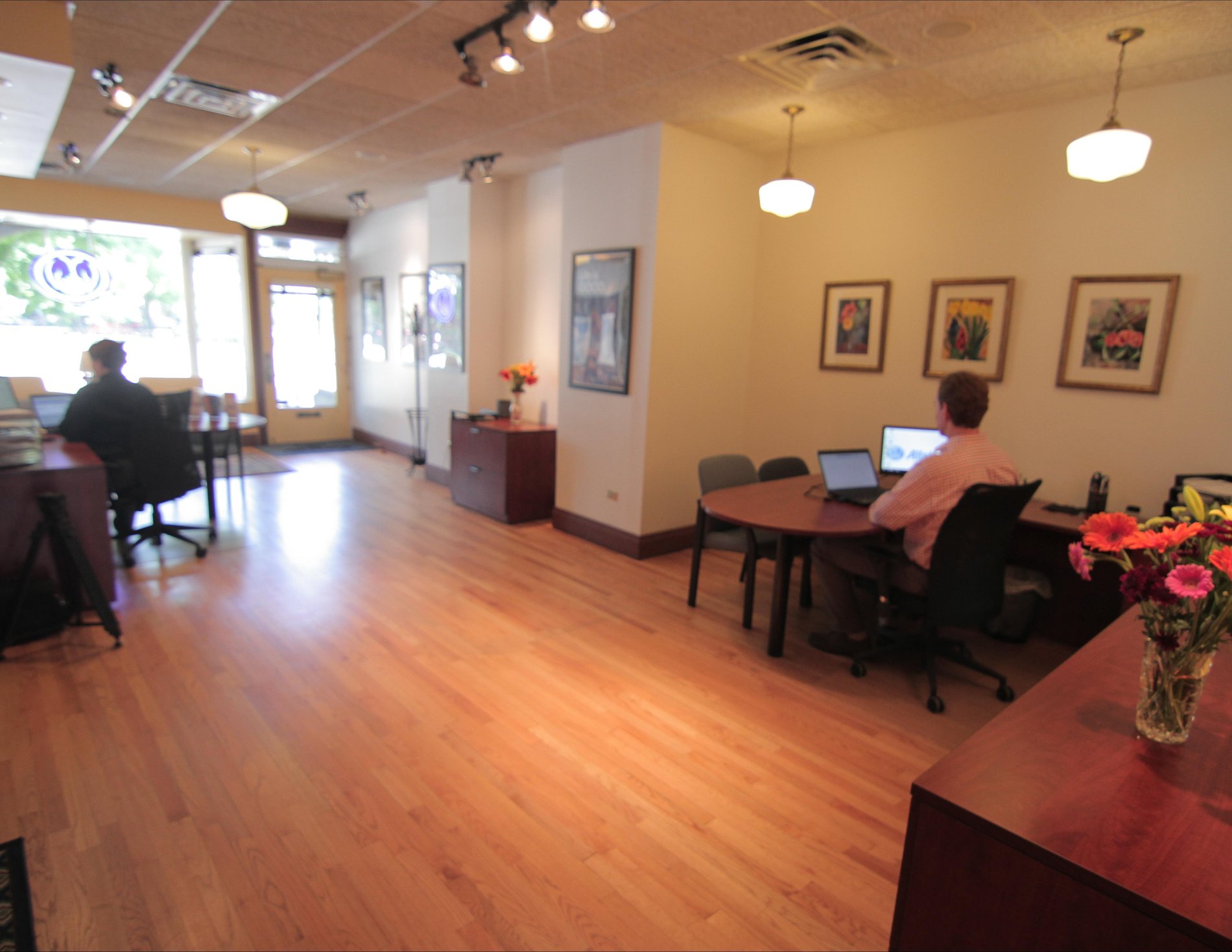 Photo gallery image
