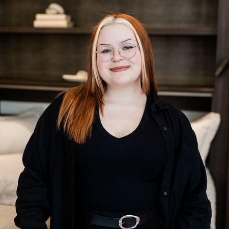 Jazmein Thurgood California Closets | Las Vegas | Design Consultant |Jazmein Thurgood