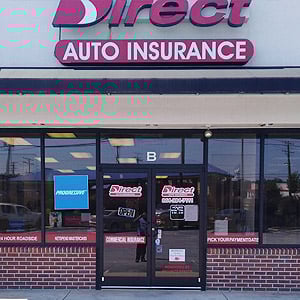 Front of Direct Auto store at 810 East Main Street, Laurens