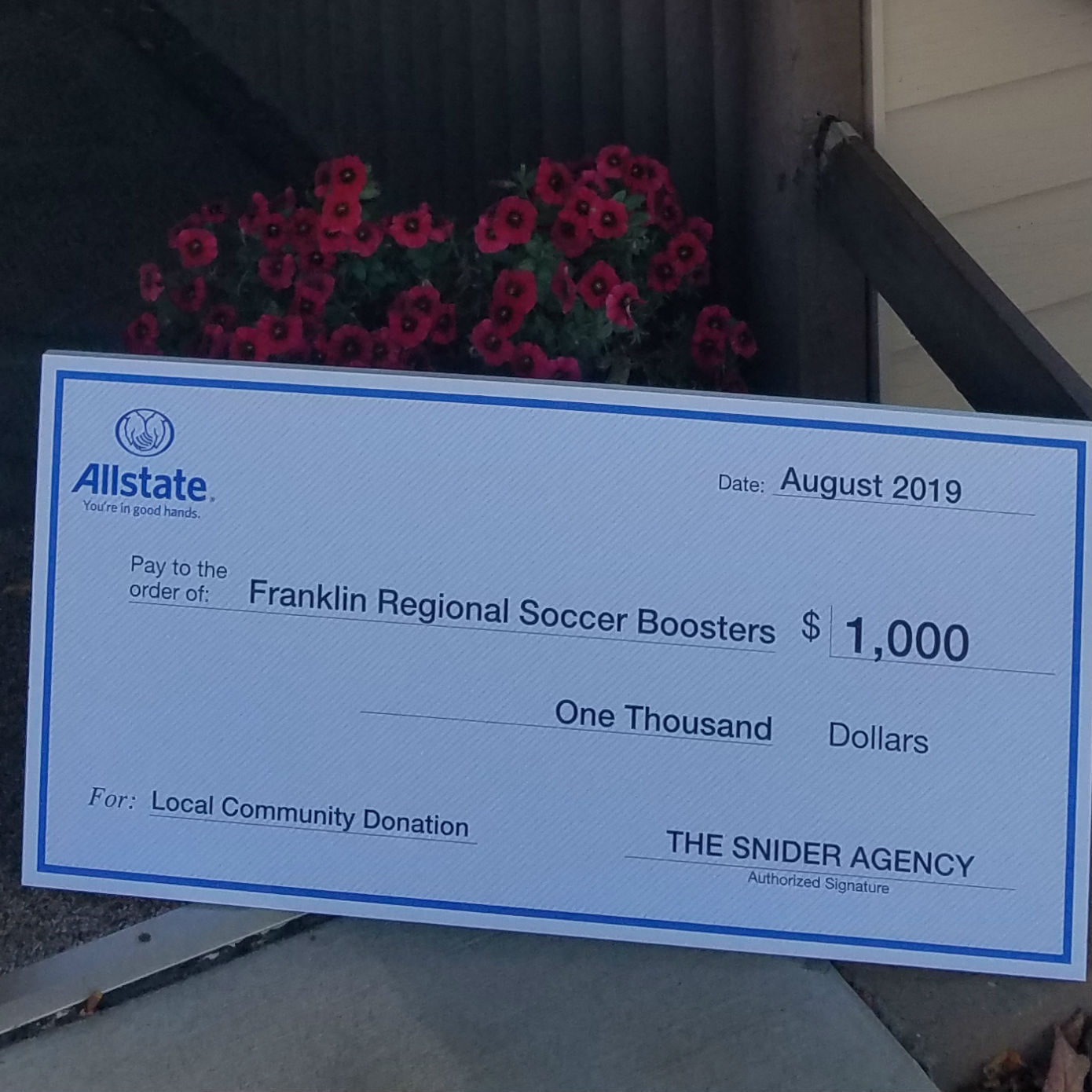 Franklin Regional Soccer Boosters received a check for $1,000 from the Snider Agency as a result of our agency’s sponsorship of the Beat the Heat 5K Run/Walk.