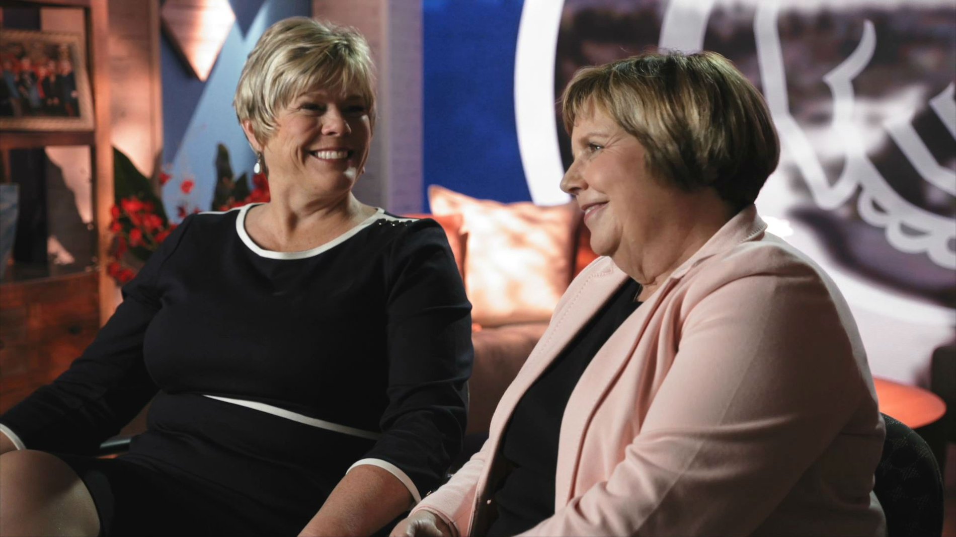 Liz Smith, Personal Financial Representative, and I talk about winning our 2018 awards for Best in Company, for our professionalism and excellence, and Top Partnership, recognizing our regional relationships. Our job is to help people, and that’s what we love about Allstate.