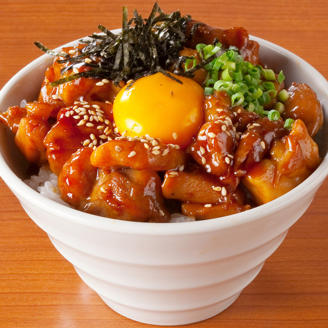 鉄板焼き鶏丼