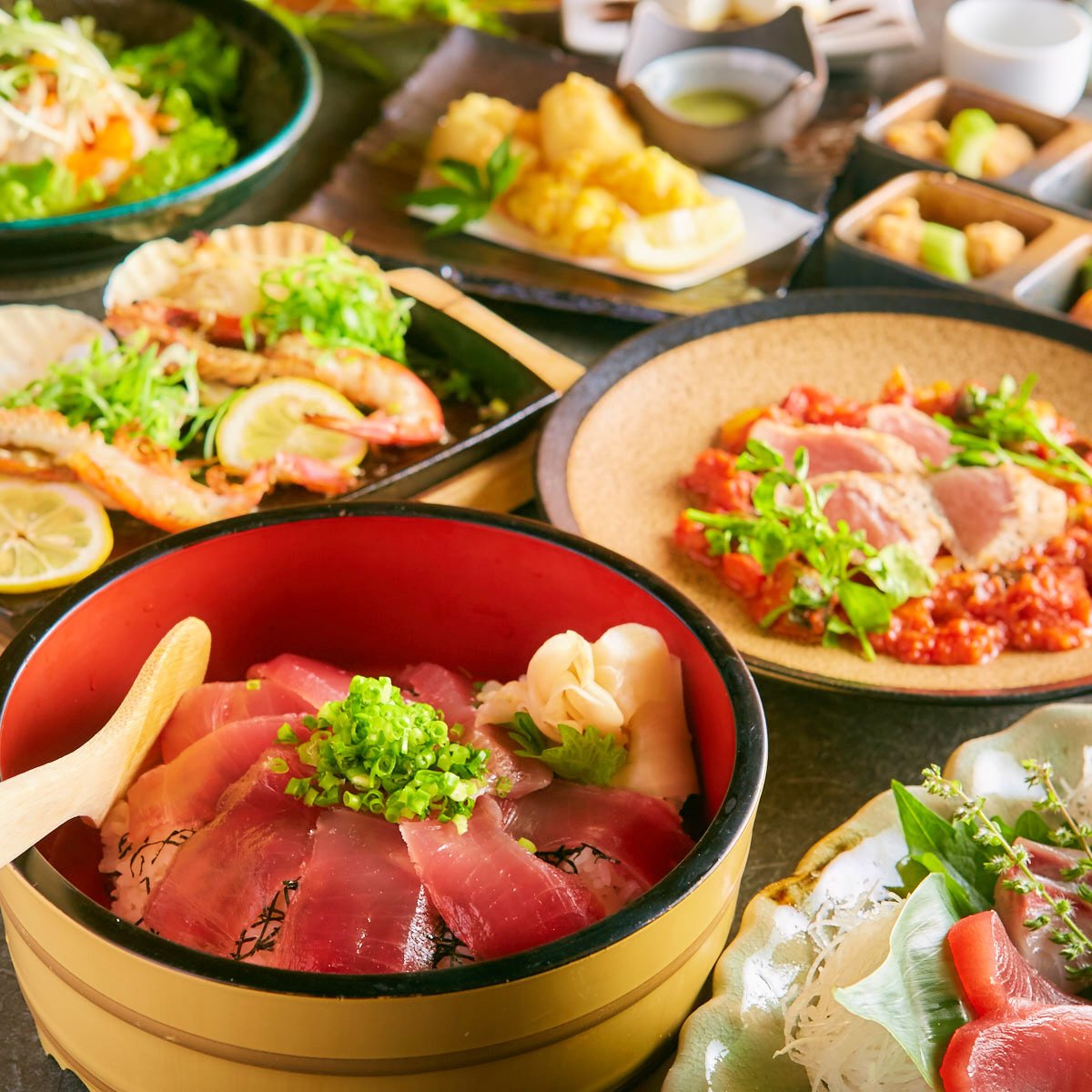 『肉×海鮮満喫!!宴会コース』■豪華鮮魚の海鮮丼付き■2時間飲み放題付【8品3500円】
