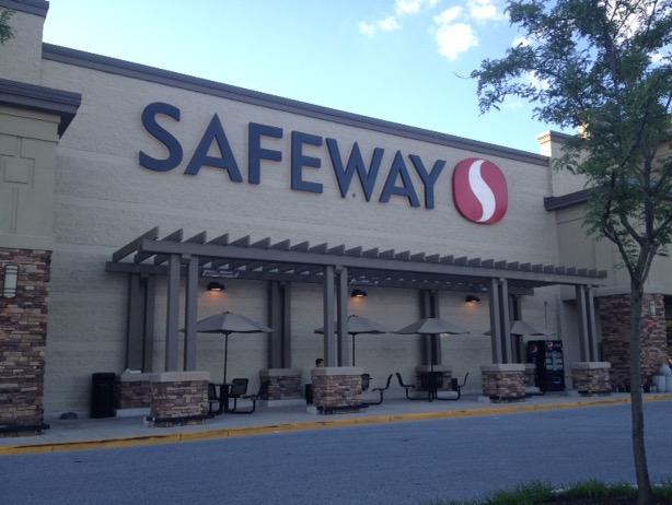 Safeway Store Front Picture at 1017 York Rd in Towson MD