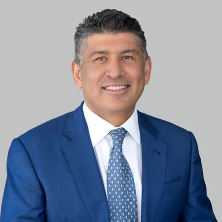 Reynolds Ospina Advisor Headshot image