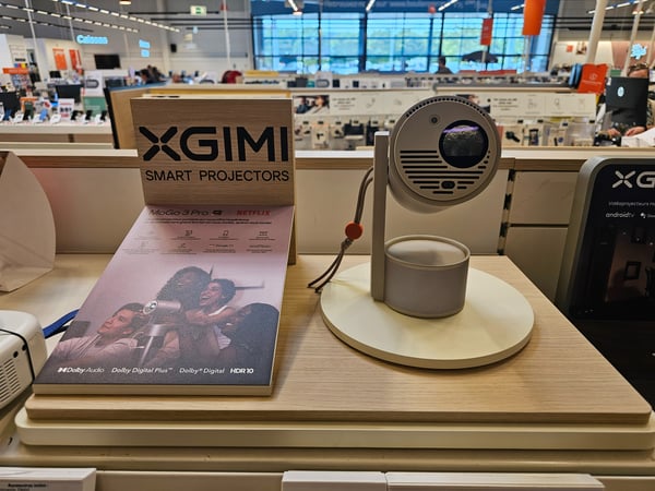 Vidéoprojecteur XGIMI MOGO 3 PRO à Boulanger La Rochelle Angoulins