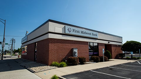 Chicago (Harlem & Irving) Branch