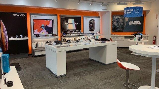 Nittany Mall AT&T Store Interior (Left)