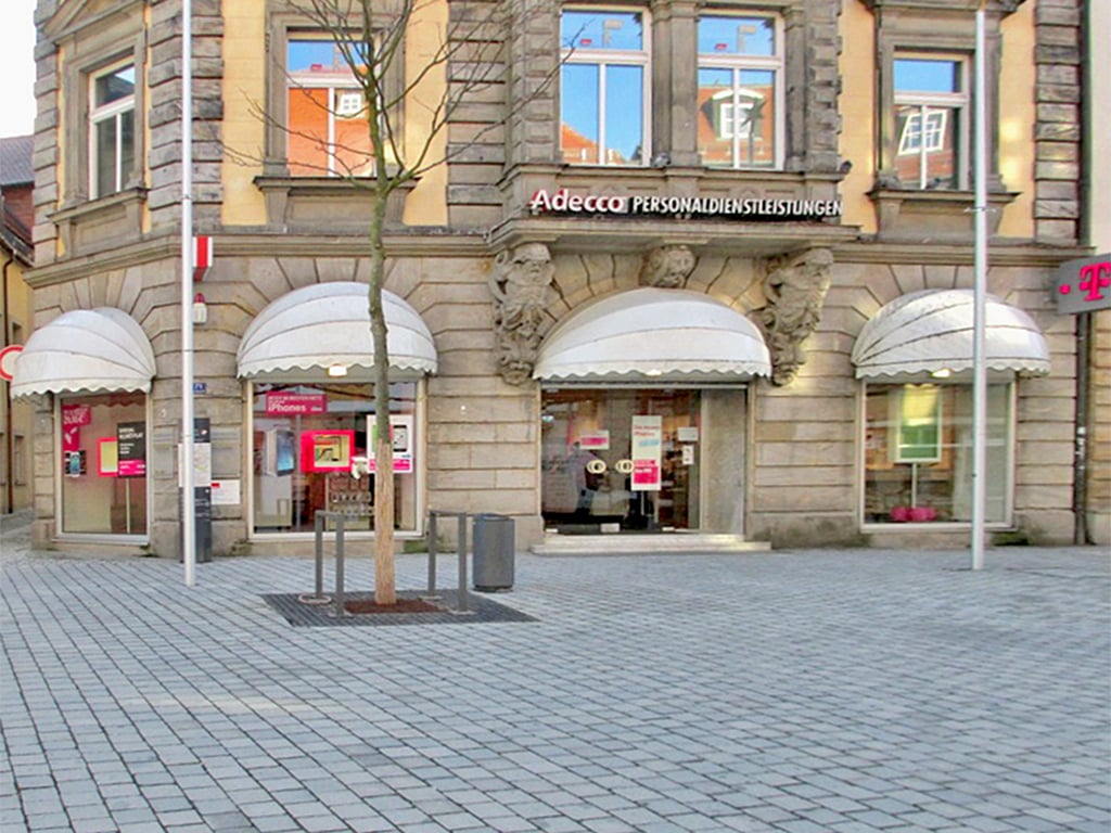 Store photo
