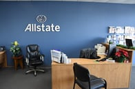 Agent photo gallery image