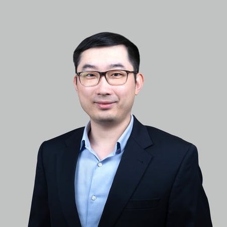 Chi Zhang Advisor Headshot image