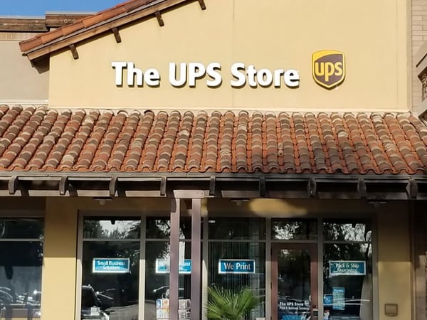 front of the ups store at 4960 S Gilbert Rd