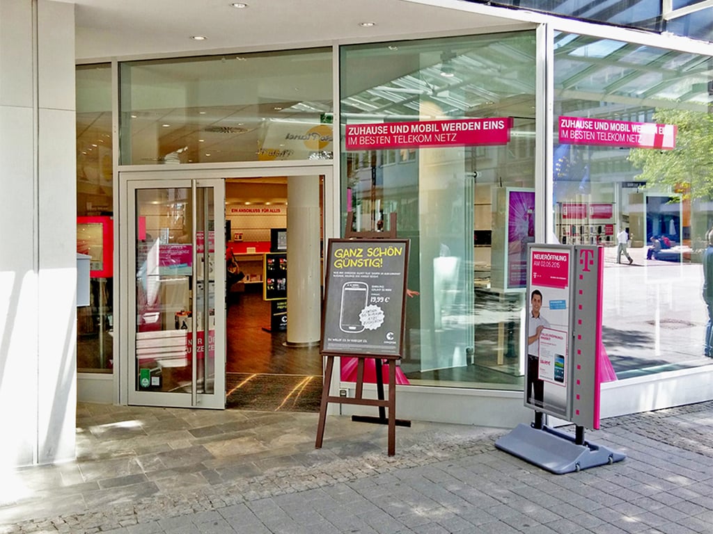 Store photo