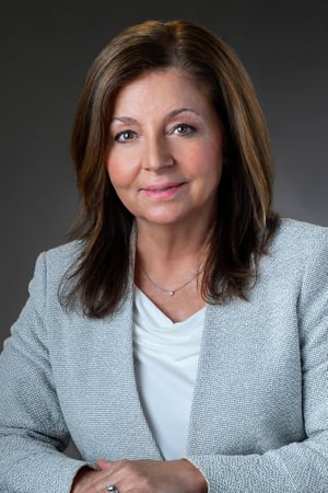 Photo of Lisa Galiardo