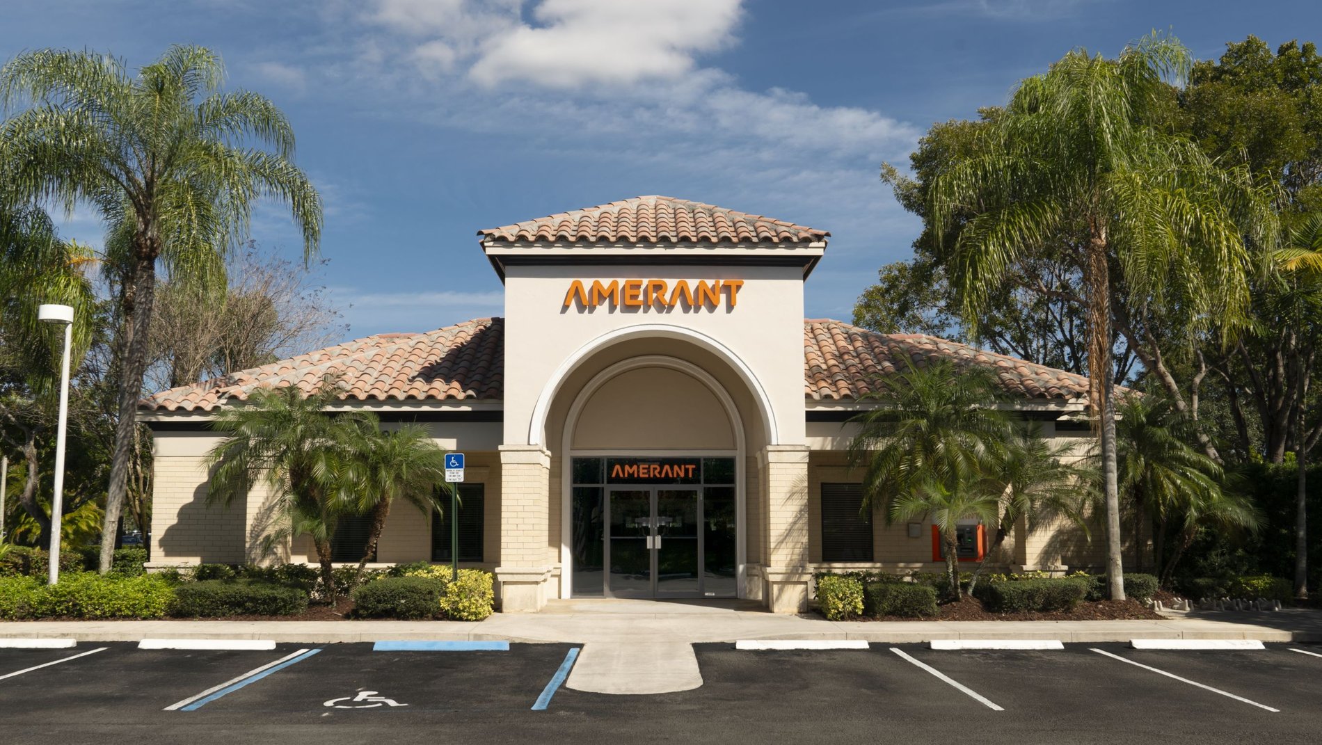 Weston, FL - Exterior