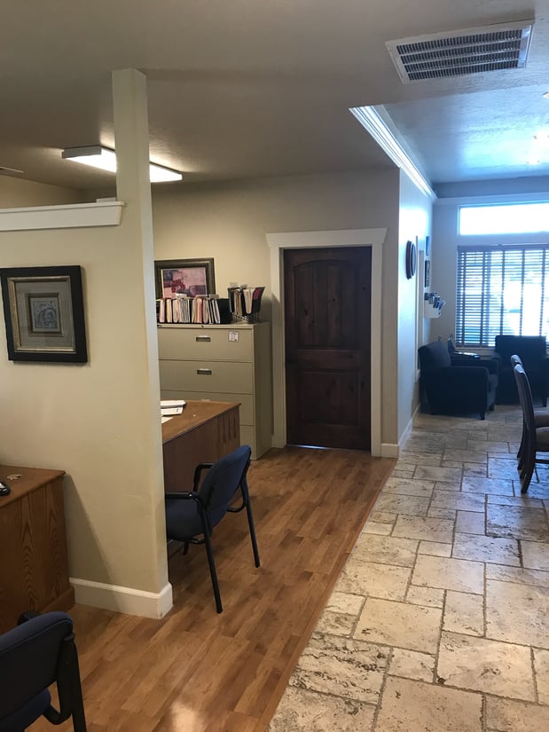 Photo gallery image
