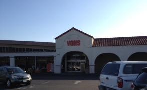 Vons Store Front Picture at 1125 Maricopa Highway in Ojai CA