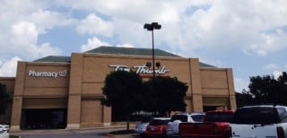 Tom Thumb Storefront Picture at 14280 Marsh Lane in Addison TX