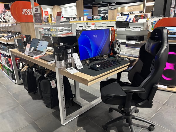 Pc Gamer et accessoires !
Sièges, bureaux, tapis, souris, clavier... Tout pour assouvir sa passion dans les meilleures conditions !