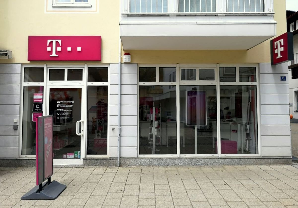 Store photo