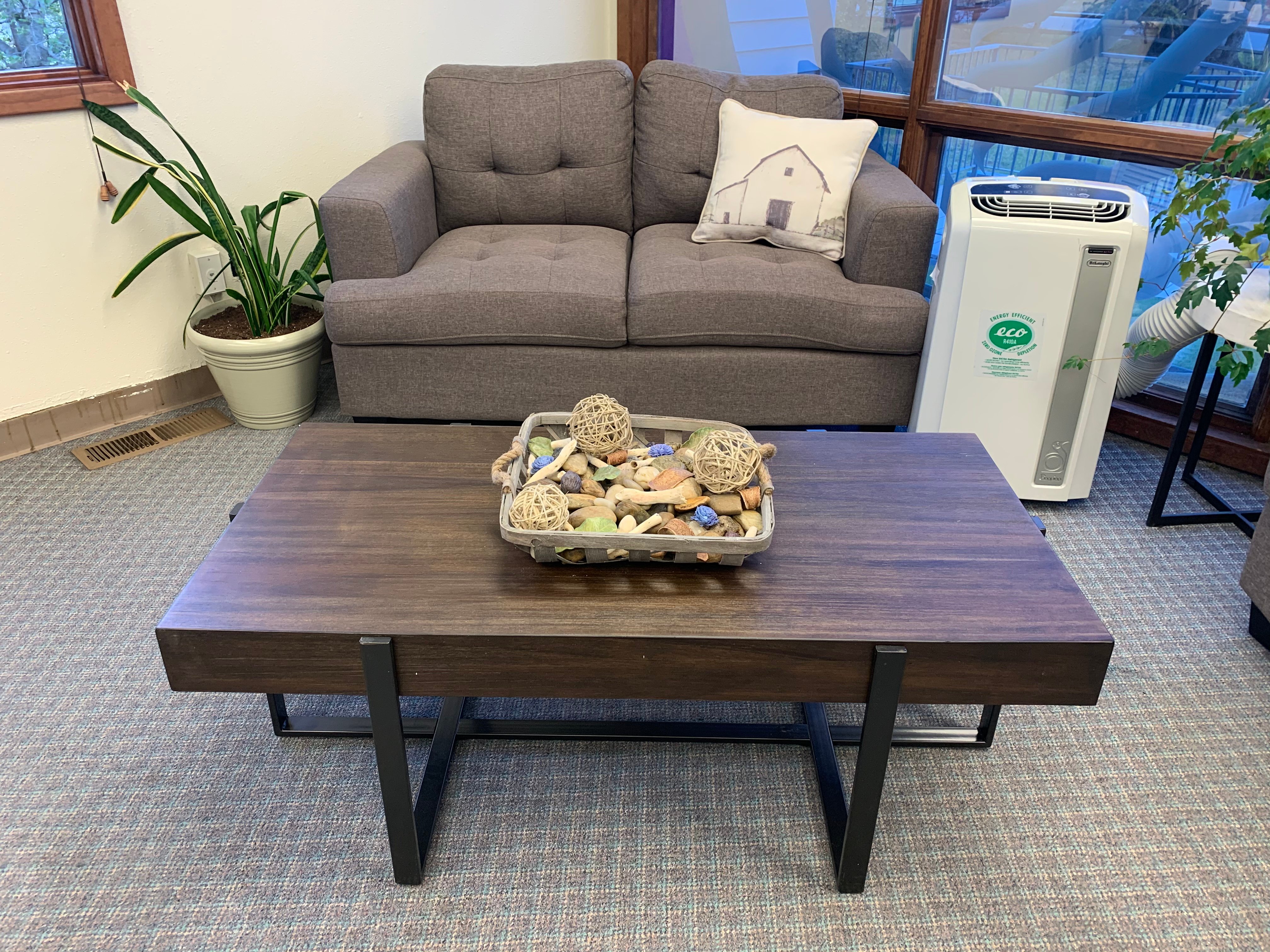 The office is continuing to take shape!