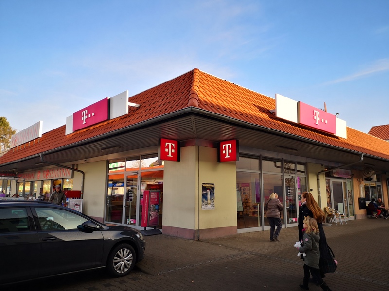 Store photo