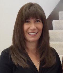 Photo of Michelle Miller
