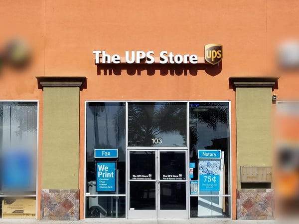 Front of The UPS Store in Lynwood, CA 90262