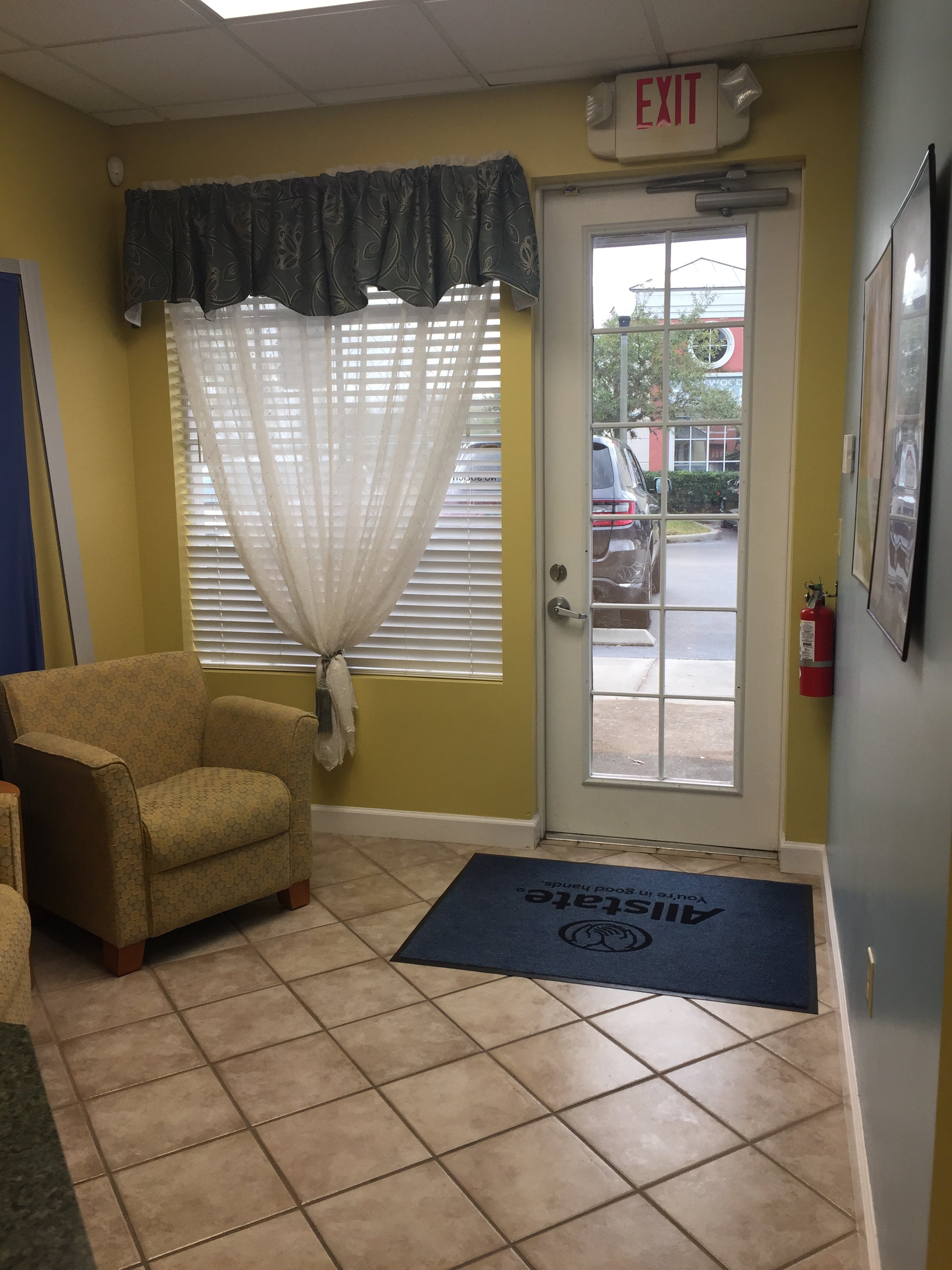 Photo gallery image