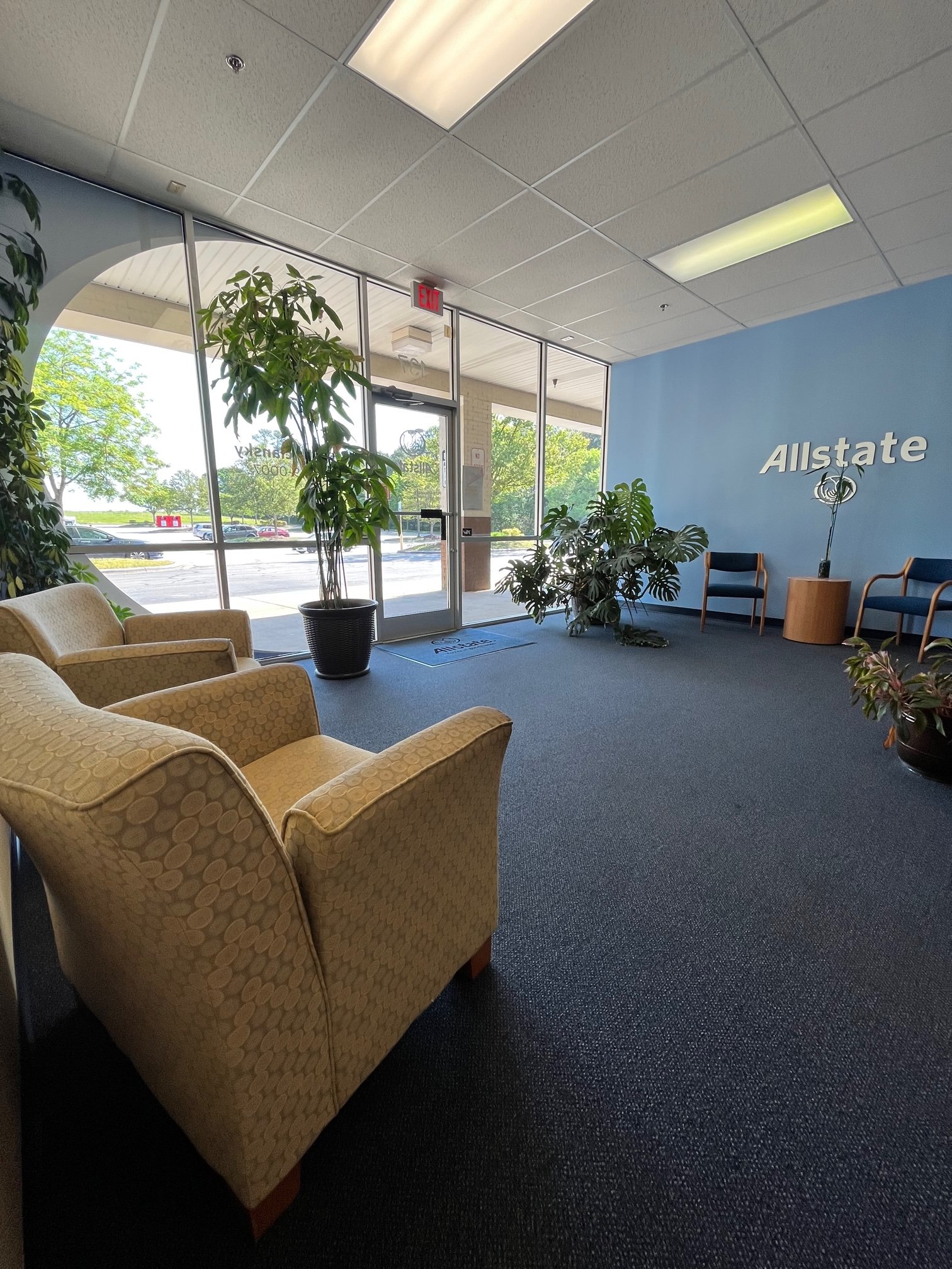 Lobby (external) of The Allstate Agency of Peter Uliciansky