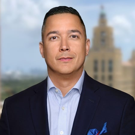 Photo of Lester Dominguez