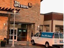 Facade of The UPS Store Mesquite