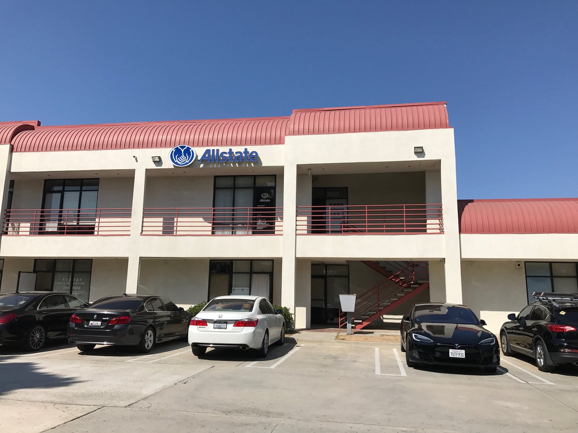 Photo gallery image